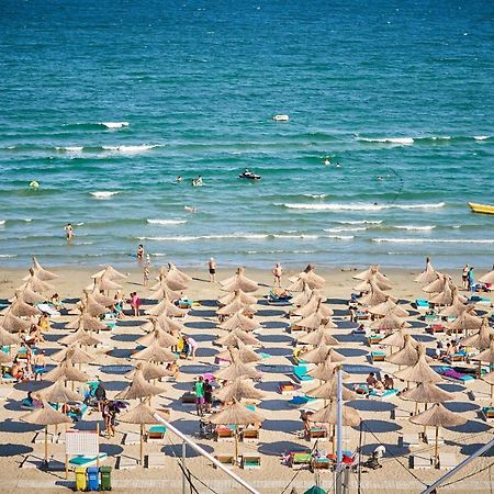 Moonlight Studio - Spa N Pools Beach Resort Мамая Екстериор снимка