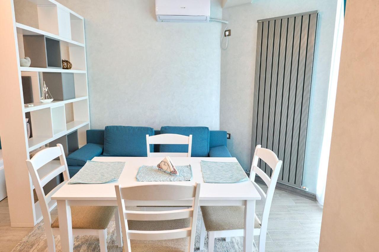 Moonlight Studio - Spa N Pools Beach Resort Мамая Екстериор снимка