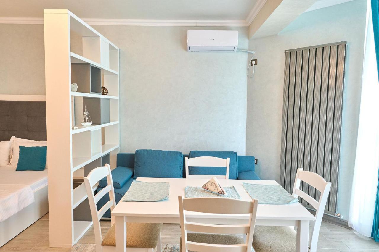 Moonlight Studio - Spa N Pools Beach Resort Мамая Екстериор снимка
